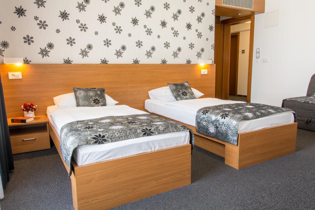 Hotel Delminivm Zagabria Esterno foto