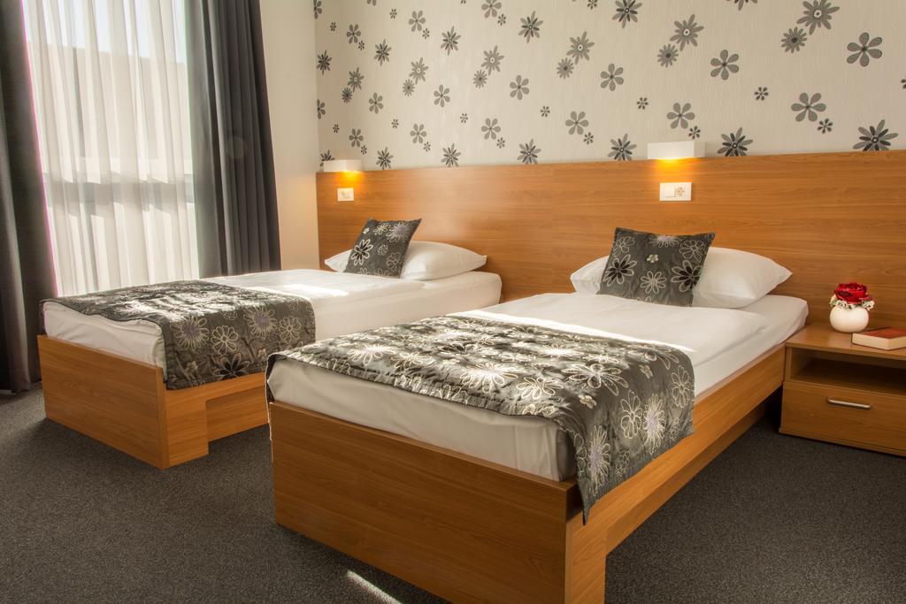 Hotel Delminivm Zagabria Esterno foto